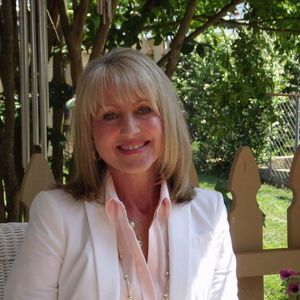 Meet your Posher, Teresa